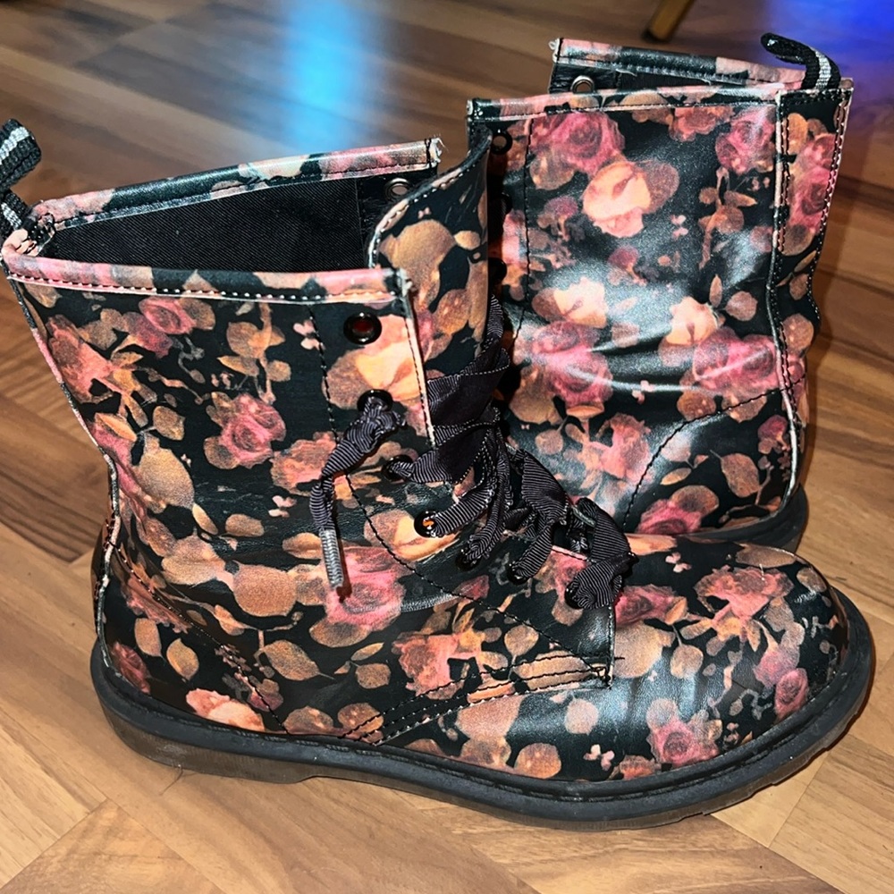 Ankle Height Floral Chunk Boots